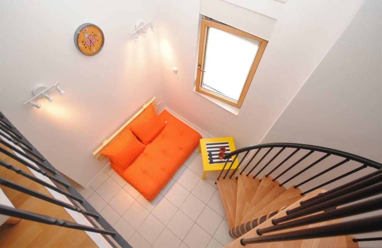 Porta Apartament *